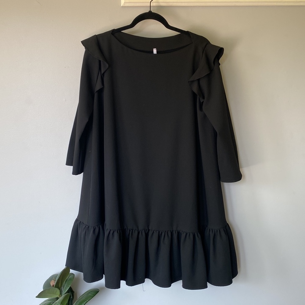 Imperial black ruffle oversized dress